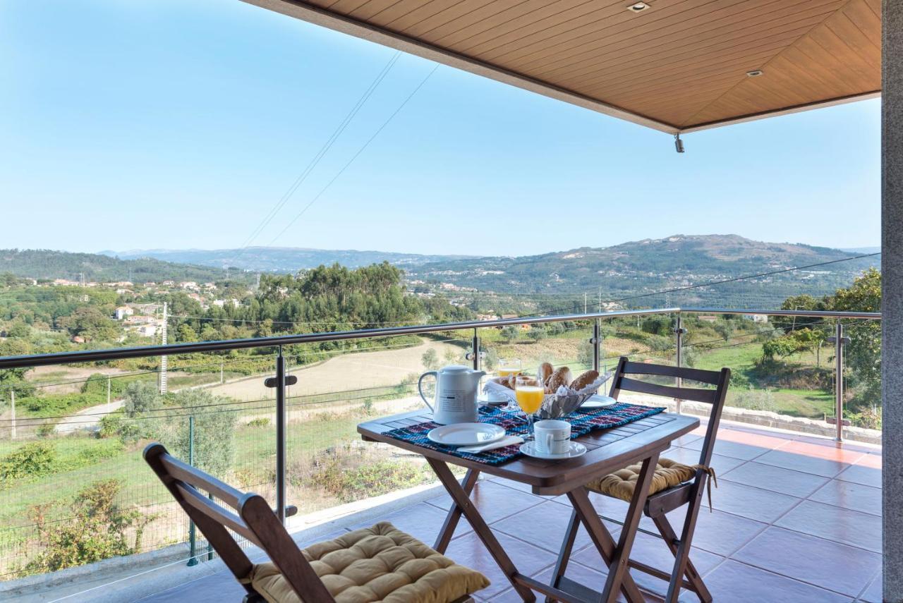 LovelyStay - Casa Guimas Penafiel Esterno foto