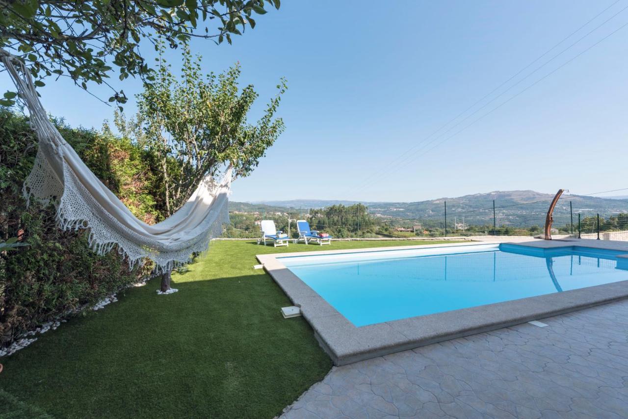 LovelyStay - Casa Guimas Penafiel Esterno foto